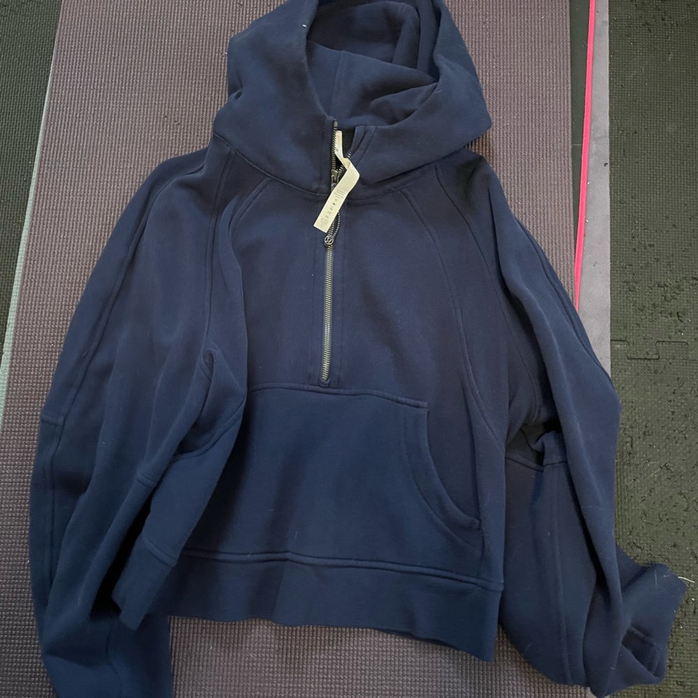 M/L Oversized half zip scuba hoodie